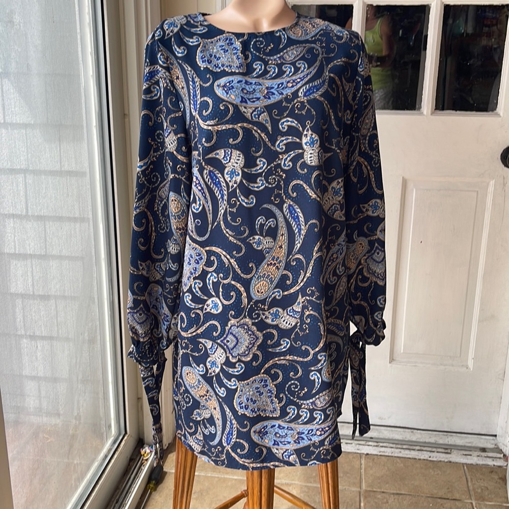 H&M Paisley Print L/S Dress Size 10 Detailed Sleeve w/ Tie -Stunning